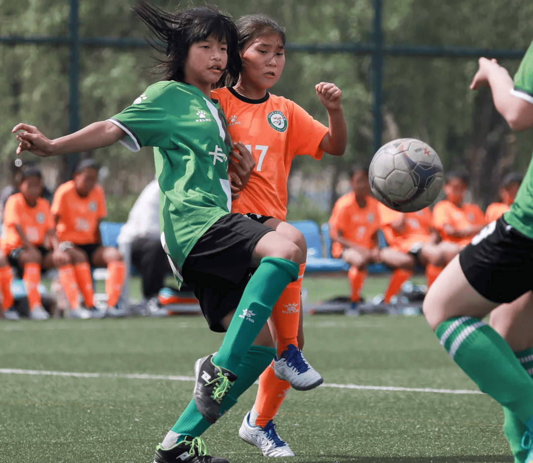 青少年足球明星产生,行业发展前景广阔的简单介绍 青少年足球明星产生,行业发展前景广阔的简单介绍