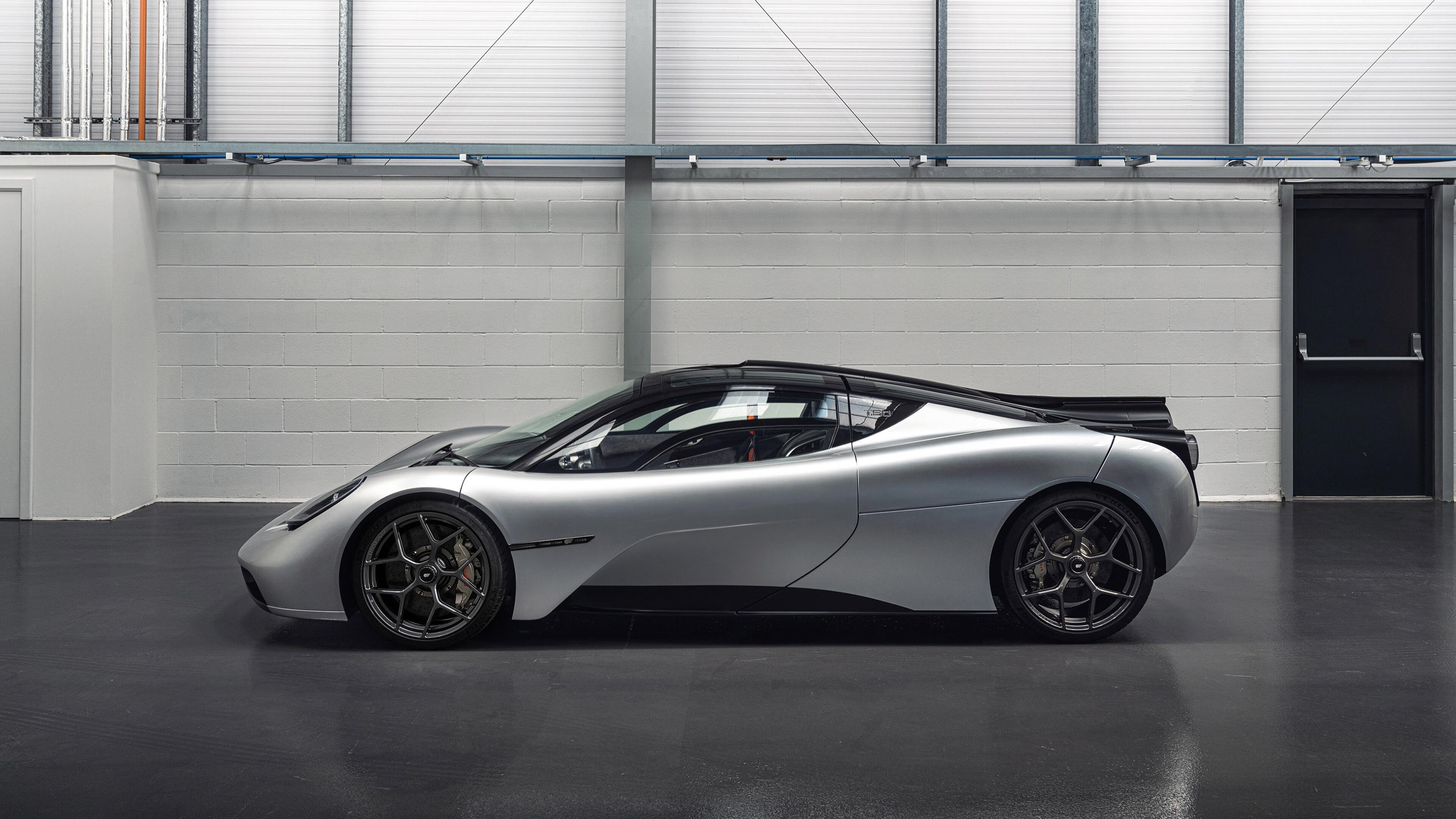 篮球暑期公开赛吸引众多年轻球员参与,2021暑期篮球